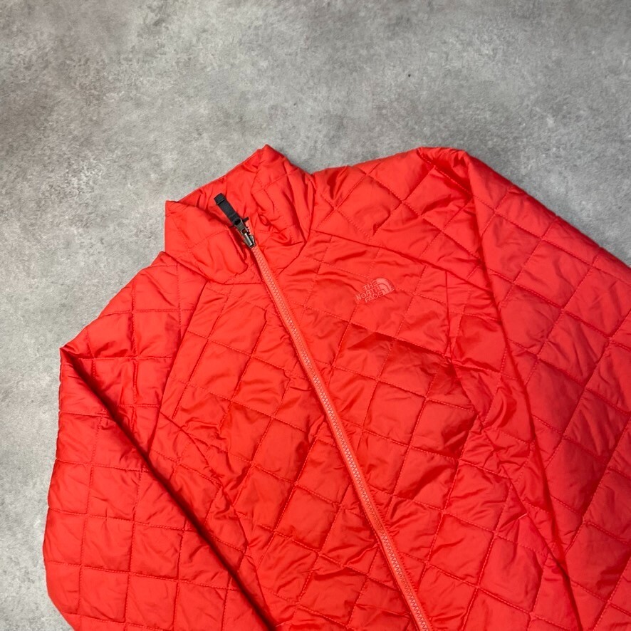 The North Face Puffer Jacket Womens Full Zip Lightweight Liner Coat, Red Small image 3