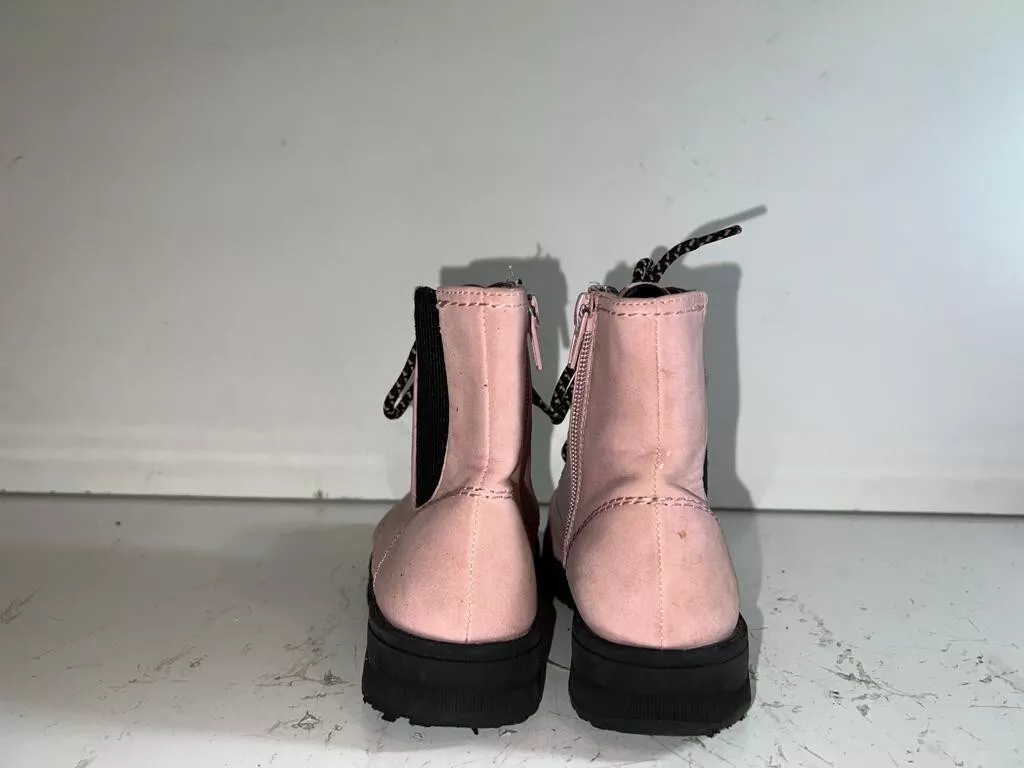 Primark clearance pink boots