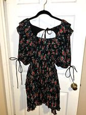 ASOS DESIGN Black Rose Print Plated Tiered Open Sides Cocktail Dress Sz 8