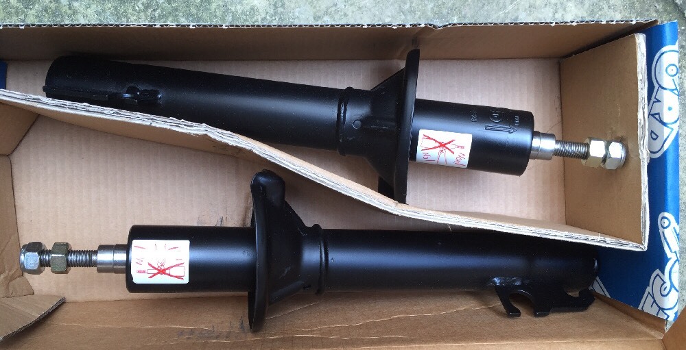 Amortisseurs Super Record avant ref 103833 pour corriger la suspension de Ford Escort 4