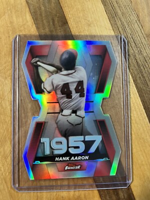 Hank Aaron 2022 Topps Finest #FCY-HA Finest Career Year Die-Cut Refractor Braves