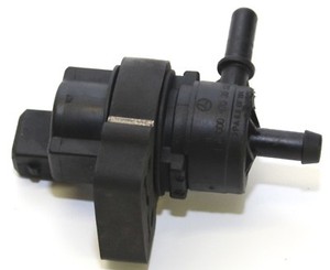 Mercedes W251 W164 R-Klasse ML A2124702793 Regenerierventil Ventil A0004703993