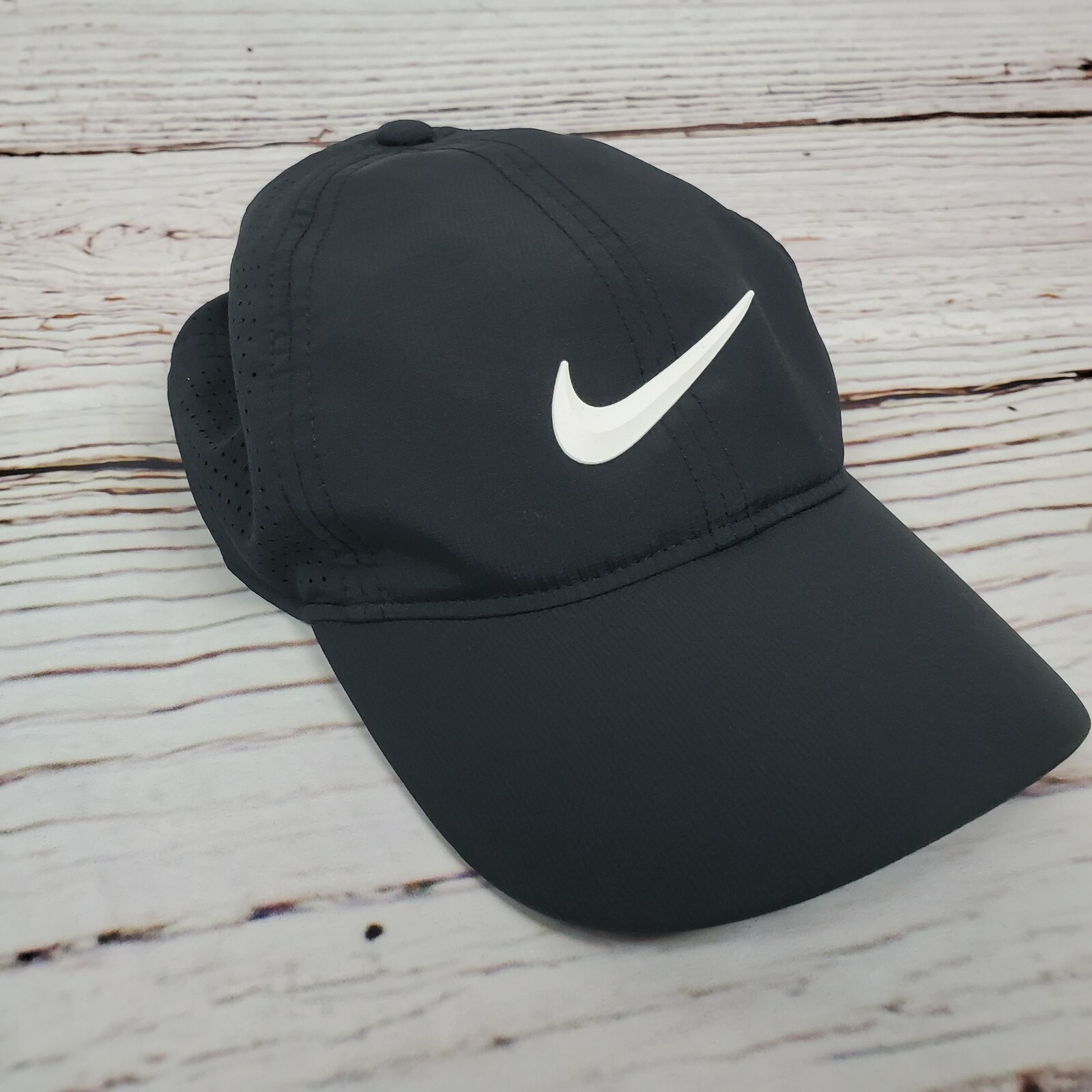 vented golf hats