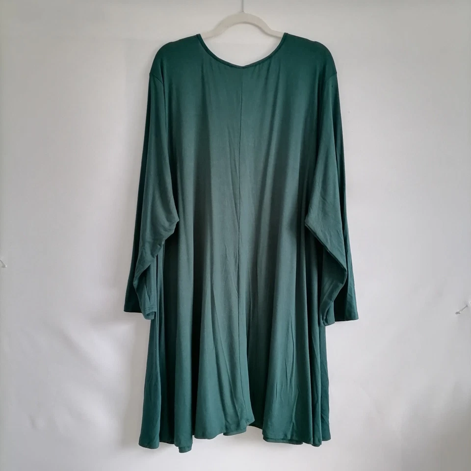 全新带标签 24/7 Comfort Apparel 女式 Forest Green Whimsigoth A 字连衣裙 4X 码 — 第 2/4 张图片