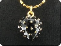 Steine Und Mineralien. Pendant Diamant CZ 3X2 Mm Vergoldet Mit 18 K Gold