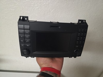 Mercedes-Benz Sprinter RY2350 Alpine Stereo Unit OEM A9069000203 WORKING