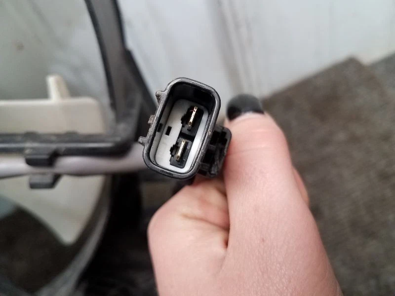 2010-14 Honda Insight (1.3L) Radiator Fan Motor Foto 2 de 4