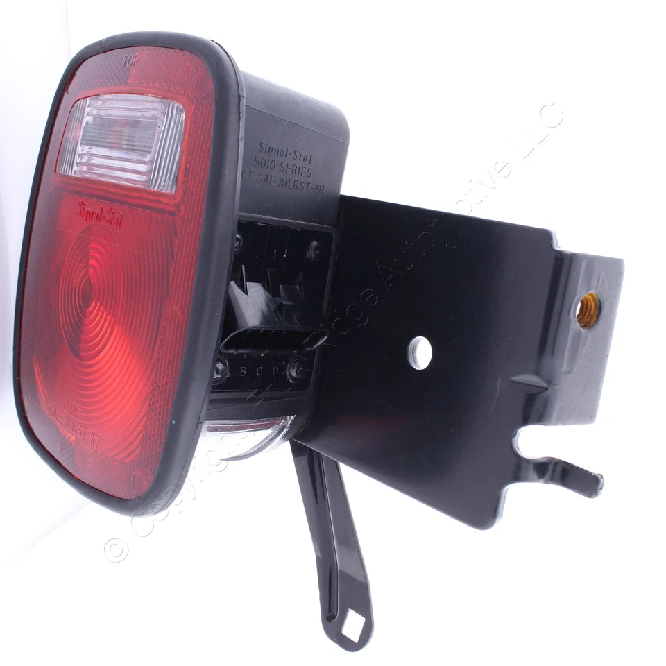 Take-Off OEM Rear Tail Light Brake LH Red/Clear w/ Bracket Metri-Pack Connector - Image 3 of 4