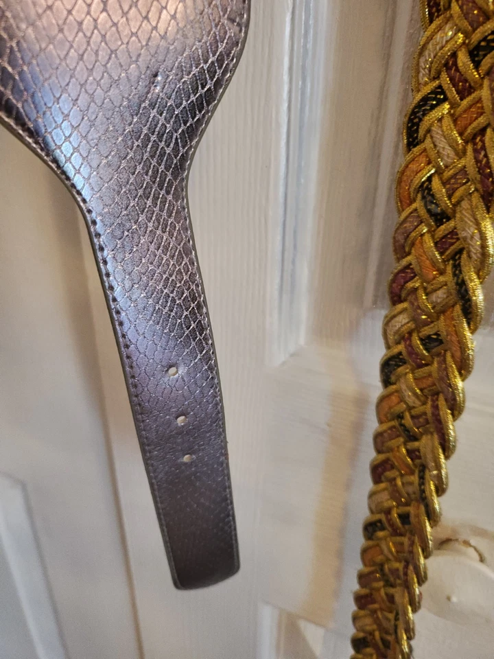 Ladies Belts,silver,gold - Image 4 of 4