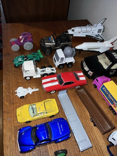 matchbox Tonka cars Huge Lot Vtg And Modern Assorted Cars Lot Tractor Trailers - Picture 13 of 18