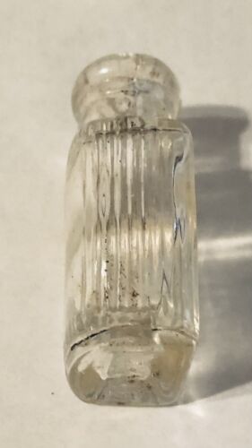 Botella pequeña antigua de 1920 colonia perfume vidrio transparente Tapa de corcho acanalada con paneles - Imagen 4 de 6