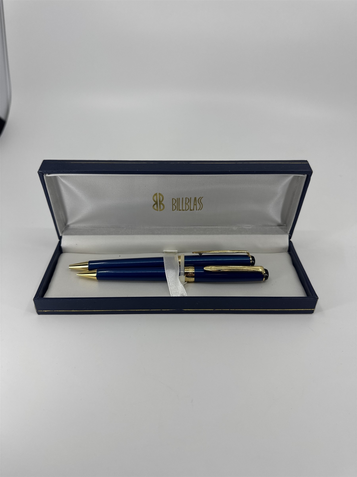 Vintage NOS Bill Blass Set of Mechanical Pencil and Ballpoint Ink Pen Royal Blue