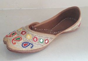 fancy juti for ladies