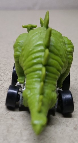 1994 Hotwheels Stegosaurus Green Dinosaur 3” Diecast Car W/ Rubber Dino - Picture 4 of 5