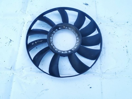 Audi A4 1997 Fan Blade 058121301b, Genuine #1351048-35