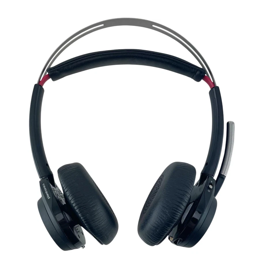 Plantronics Voyager Focus B825 On-Ear Headset w/ 203079-101 Charging Dock - READ - Image 3 of 4