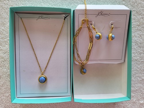 JBLOOM 3 Piece Boxed Jewelry Set: Necklace, Bracelet Earrings with Blue Stones - 第 1/2 張圖片