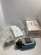 HONEYWELL 1LS243 LIMIT SWITCH 10A 120,240 OR 480VAC PILOT DUTY NIB