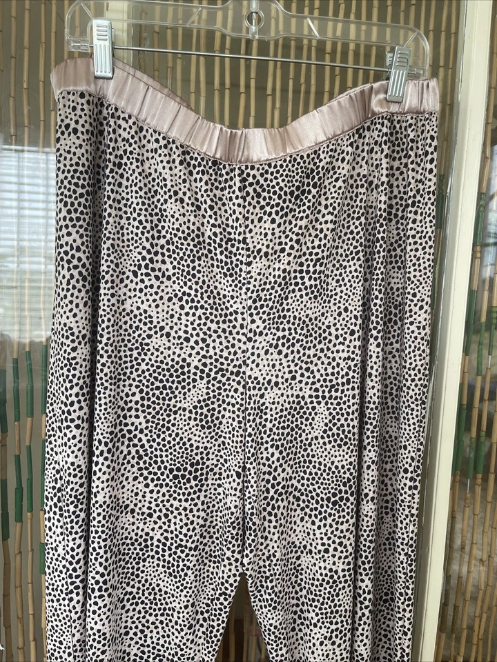 Alfani Leopard Pajama Bottoms with tan trim size L - Image 2 of 3