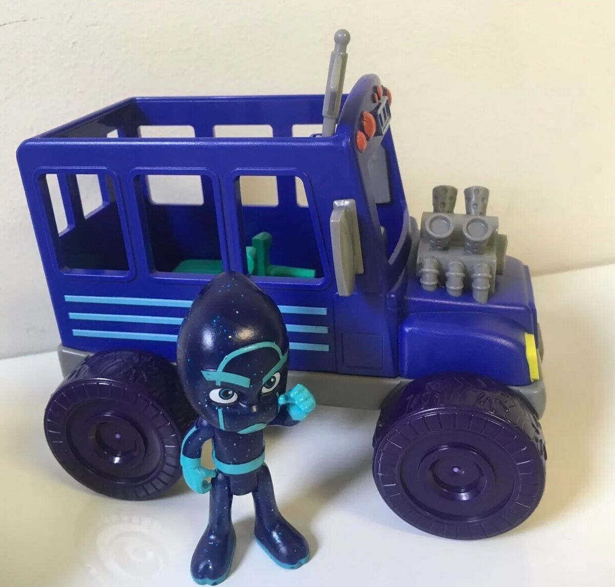 PJ Masks Night Ninja Bus Vehicle & Figure Blue HTF - EUC Car PJ Masks Night Ninja Bus Vehicle & Figure Blue HTF - EUC Car
