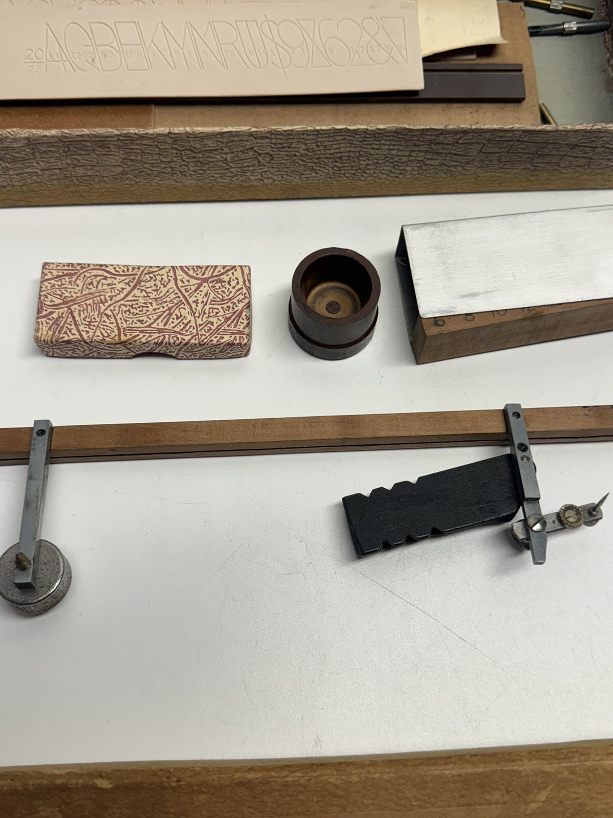 RARE NOS Vintage Writing instrument DINGRAPH SCHRIFTEN Inscriptions Alphabet