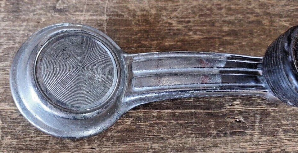 Manivela de maçaneta de janela porta esquerda direita Chevrolet Corvette Camaro fabricante de equipamento original 1968-81 FC-9 - Imagem 2 de 4