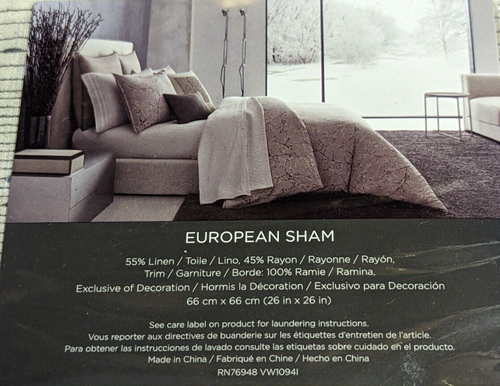 Vera Wang Home Euro Pillow Sham Winter Blossoms 26x26 New in Package Set of 2 - Picture 3 of 4