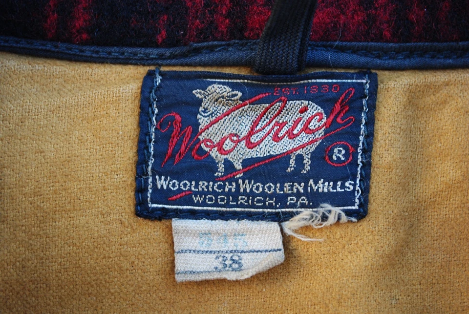VINTAGE WOOLRICH #545 WOOL HUNTING JACKET SIZE 40 - Image 4 of 4