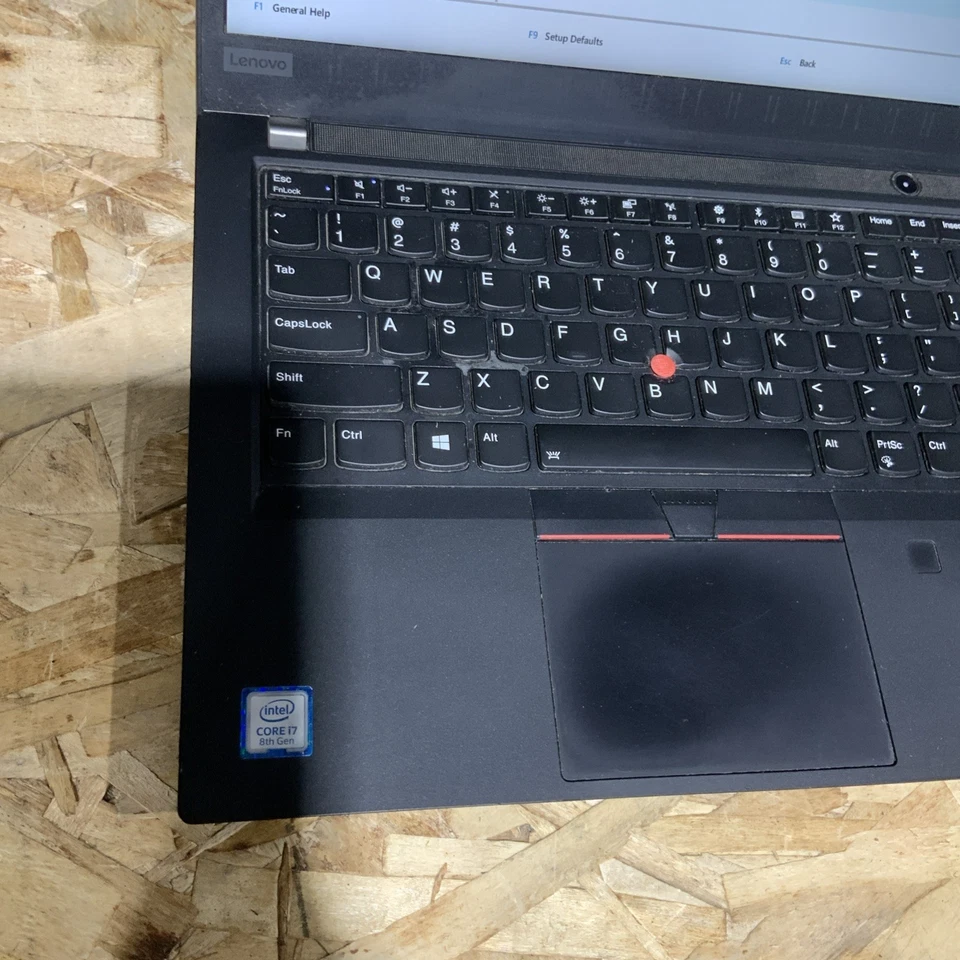 Portátil Lenovo ThinkPad T490s i7-8565U 1,80 GHz 8 GB 256 GB SSD FHD Win 11 Pro C044 Foto 4 de 4