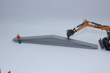 1x Prestressed Concrete Beam 320 mm Long 1:50 TRUCK Load NEW