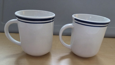 Set of 2 Majesticware by Sakura 10 oz Coffee Cups Harmony Pattern White/Blue