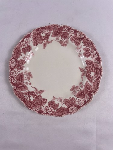 Johnson Brothers Strawberry Fair Vintage White & Pink Floral Set of 2 Plates - Picture 4 of 6