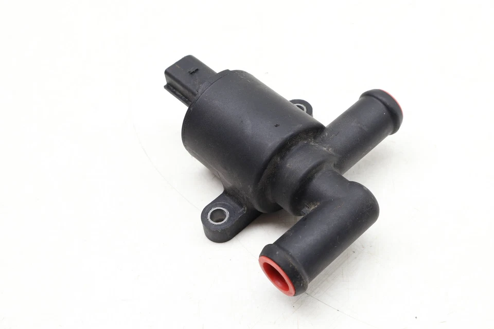 AUDI TT RS QUATTRO 2012-2014 2018-2023 - Electroválvula de derivación de refrigerante/calentador Foto 2 de 4