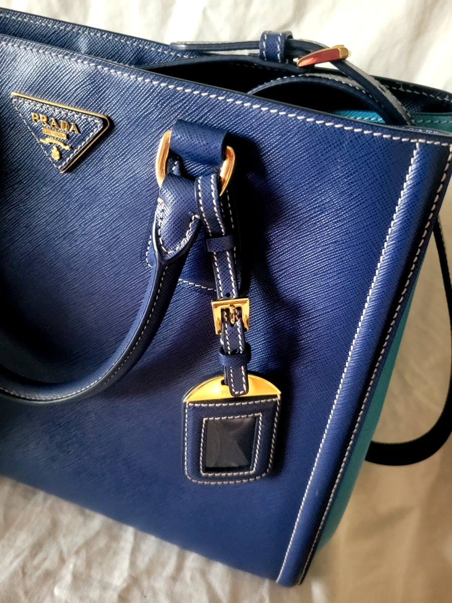 Prada Saffiano Lux 2-Tone Tote Purse Handbag Convertible Shoulder