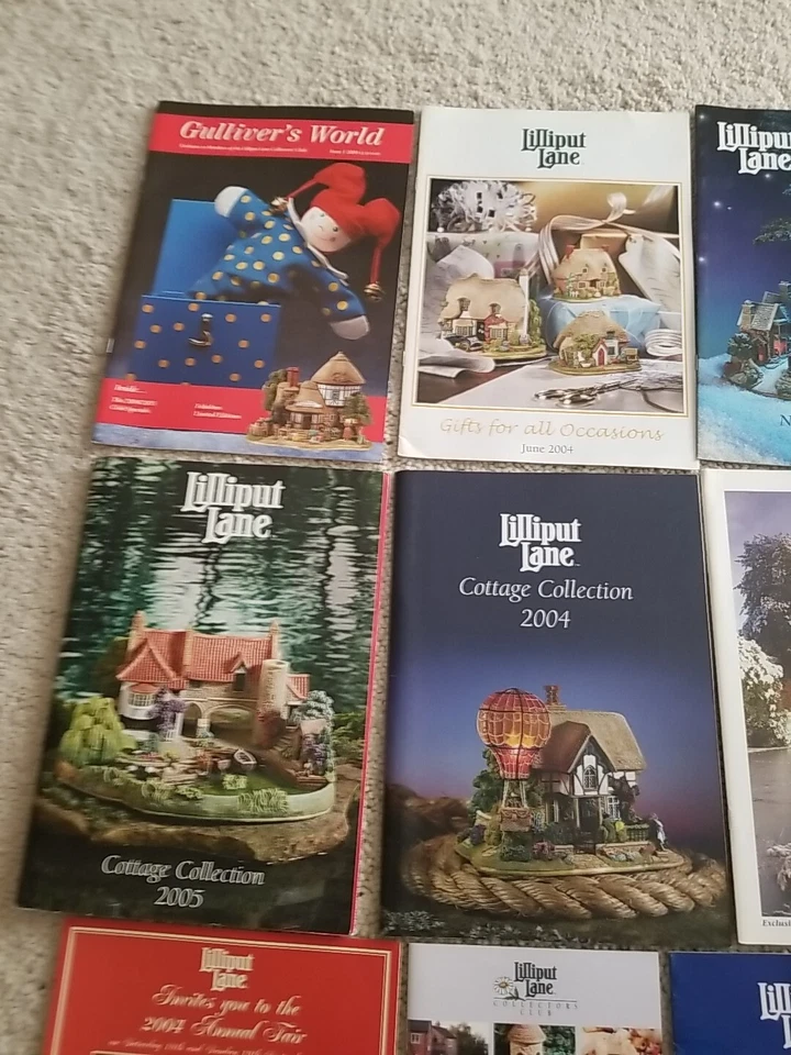 Lot Of 13 Lilliput Lane Gulliver's World Collectors Magazines & Catalogs - Image 2 of 4