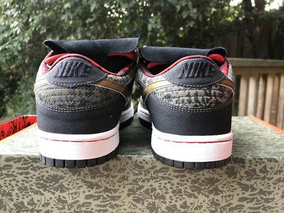 2006 Nike SB dunk low SBTG premium F&F Friends And Family 313170