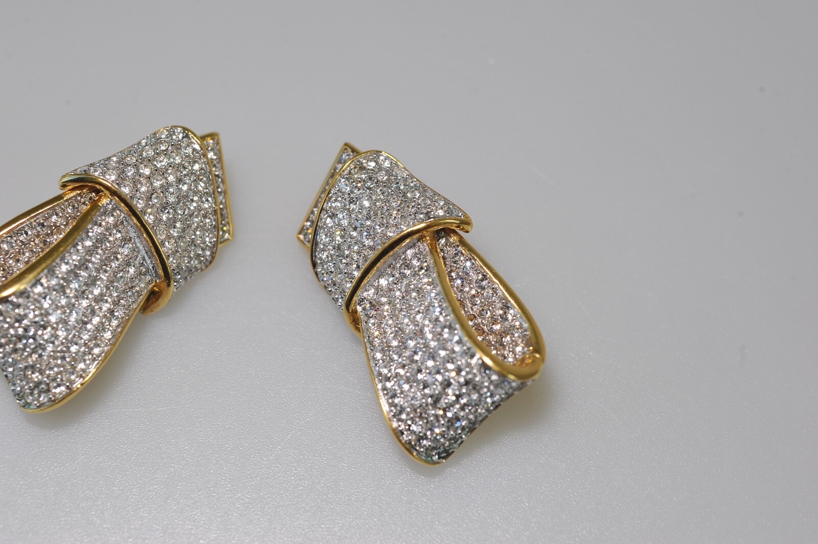 VTG GUY LAROCHE Paris Pave Rhinestone signed  LARGE clip earring bling  N11