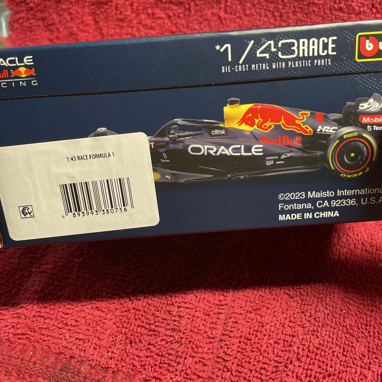1:43 BBURAGO 2022 Red Bull RB18 FORMULA F1 Max Verstappen Model CAR #1 W/ Stand