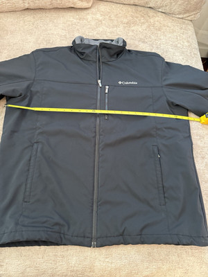 Columbia Men s XL Softshell Jacket Full Zip Pockets Stand-Up Collar Black/Gray