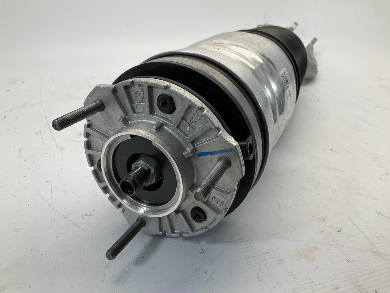23-24 Maserati GranTurismo M189 Front Right Passenger Strut Shock Absorber Q