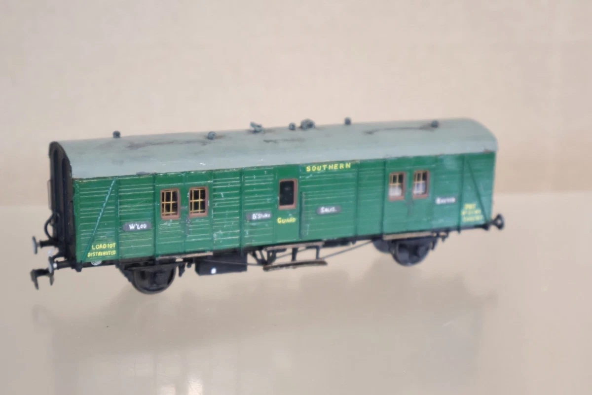 Hornby OO Southern Coach Model Railroad Passenger Cars for sale | eBay
