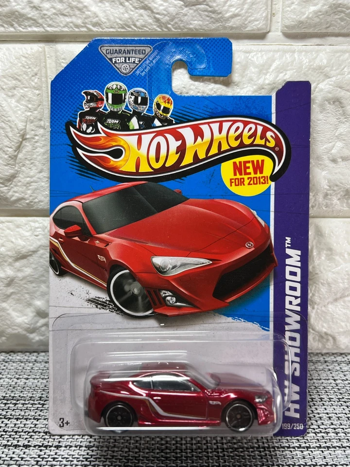 Hot Wheels HW Showroom Scion FR-S 199/250 nuevo para 2013 rojo Foto 2 de 4