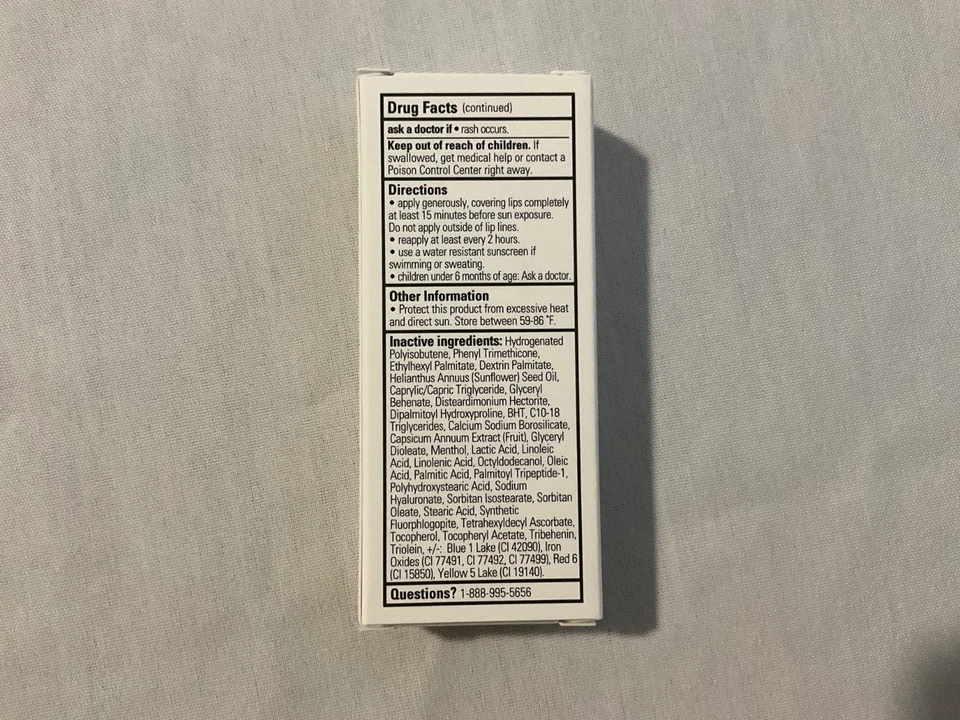 RODAN + FIELDS Plumping Lip Oil SPF 28 Sunscreen 0.17 fl oz CORAL EXP 01/2026 - Image 3 of 4