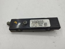 MERCEDES-BENZ C T-Model S204 Antennenverstärker  A2048205589 2.20 34938636