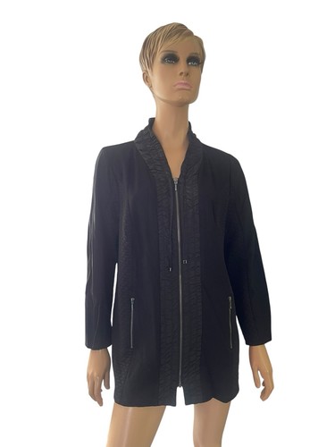 Zenergy by Chico's Black Daphne Fabric Mix Zip Front Unlined Jacket - Sz 2 12/14 - Picture 4 of 7