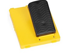 Peg Perego Gaspedal inkl. Gasschalter und Platte. Kompatibel mit: Gator, Gaucho 