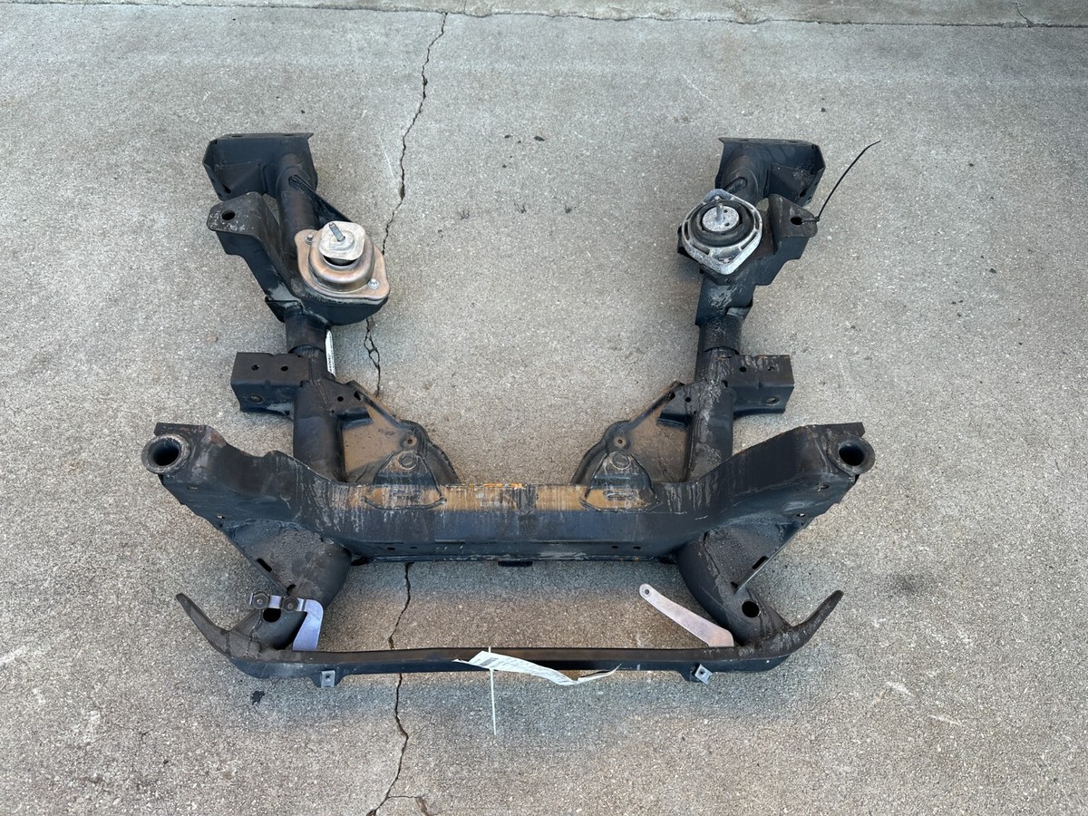 2004-2010 BMW X3 3.0 AWD Front Suspension Crossmember Subframe OEM