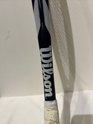 Wilson Federer Team 105 Tennis Racquet Grip Size 4_1/2 4.5