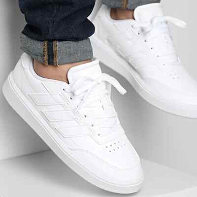 Herren Adidas Court Style Turnschuhe Größe 9 Tripple weiß neu im Karton ACBTWM