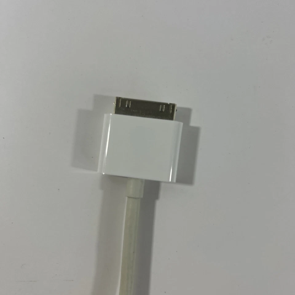 Apple 30-PIN to HDMI Video Audio Adapter for iPod iPhone - Image 3 of 4